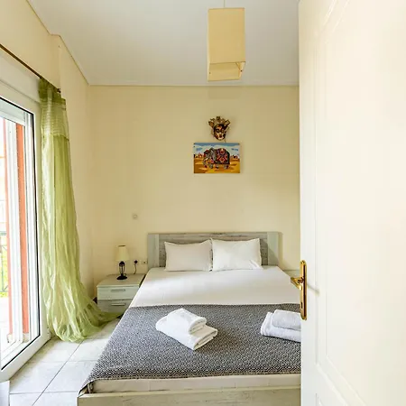 Angel Luxury Hotel *